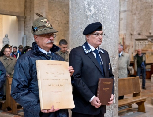 CONSEGNA LIBRI ALBO D’ORO